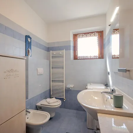 Apartmentsgarda - Volpara Essential Pool Living