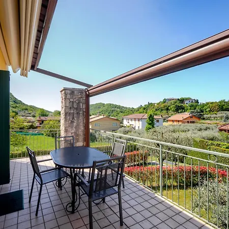 Apartmentsgarda - Volpara Essential Pool Living *